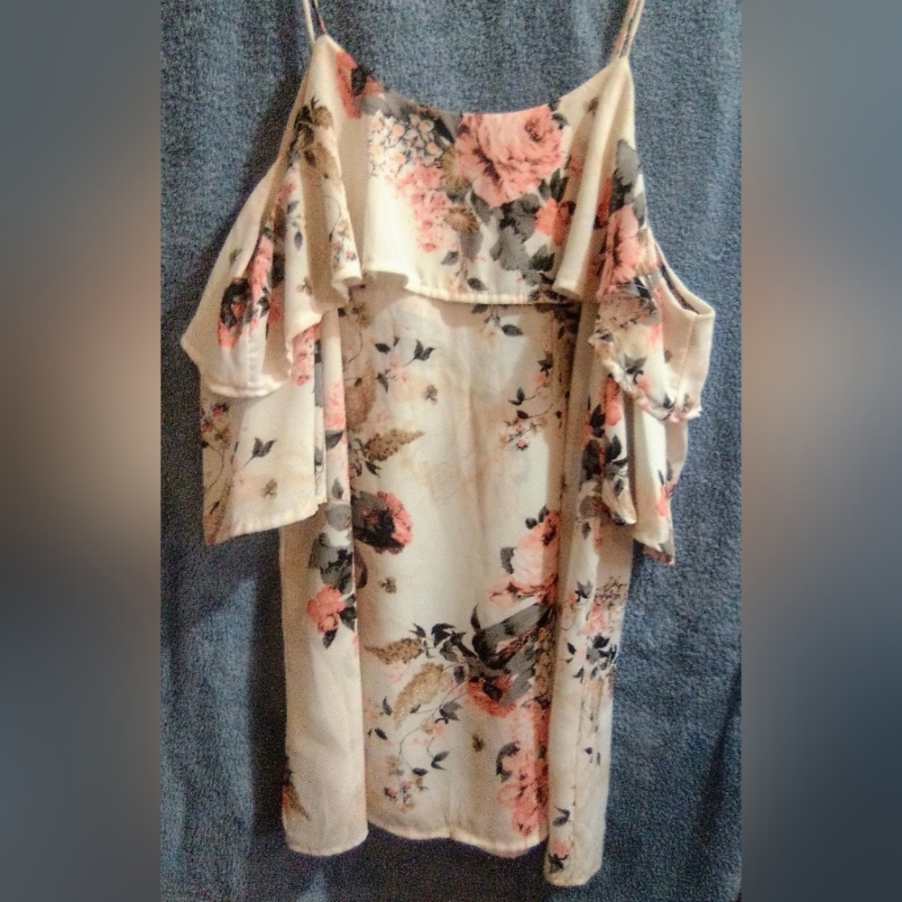 Cream Blouse W/ Floral Design